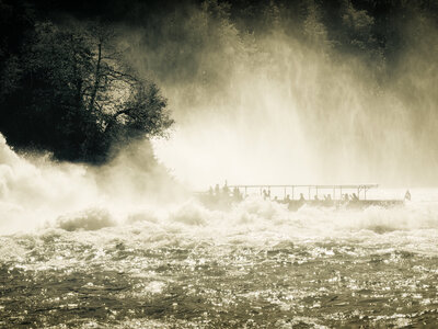 Rhine Falls: Primeval Forces