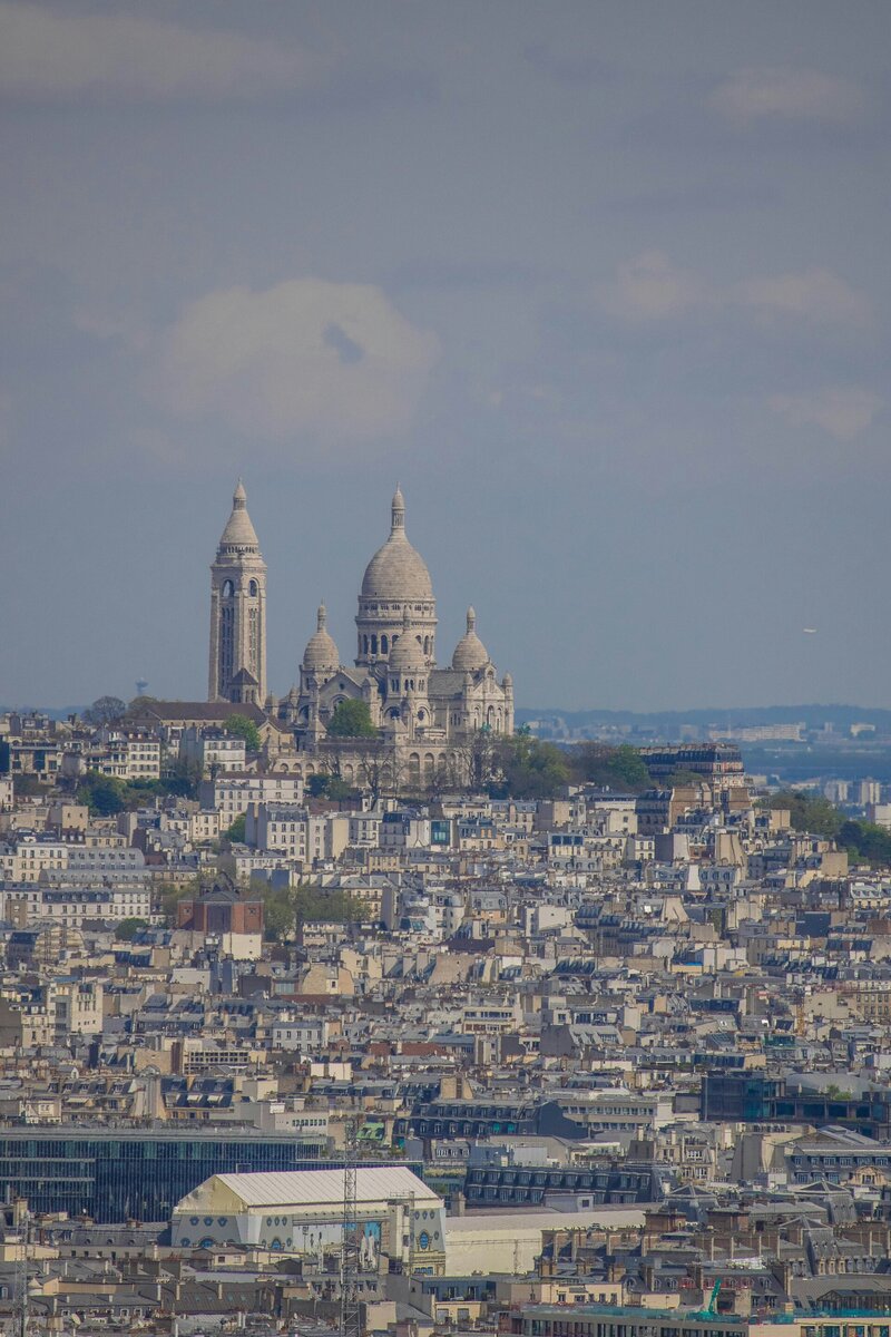 A view of the city of paris from the top of the eiffel tower