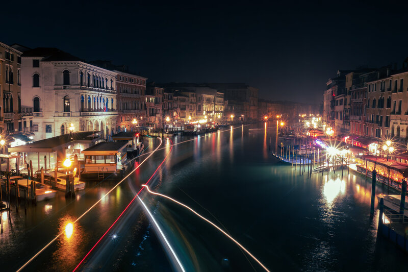 Nachts auf der Rialto