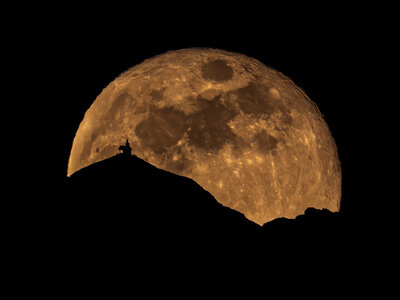 Mondaufgang hinter dem Kellerjoch