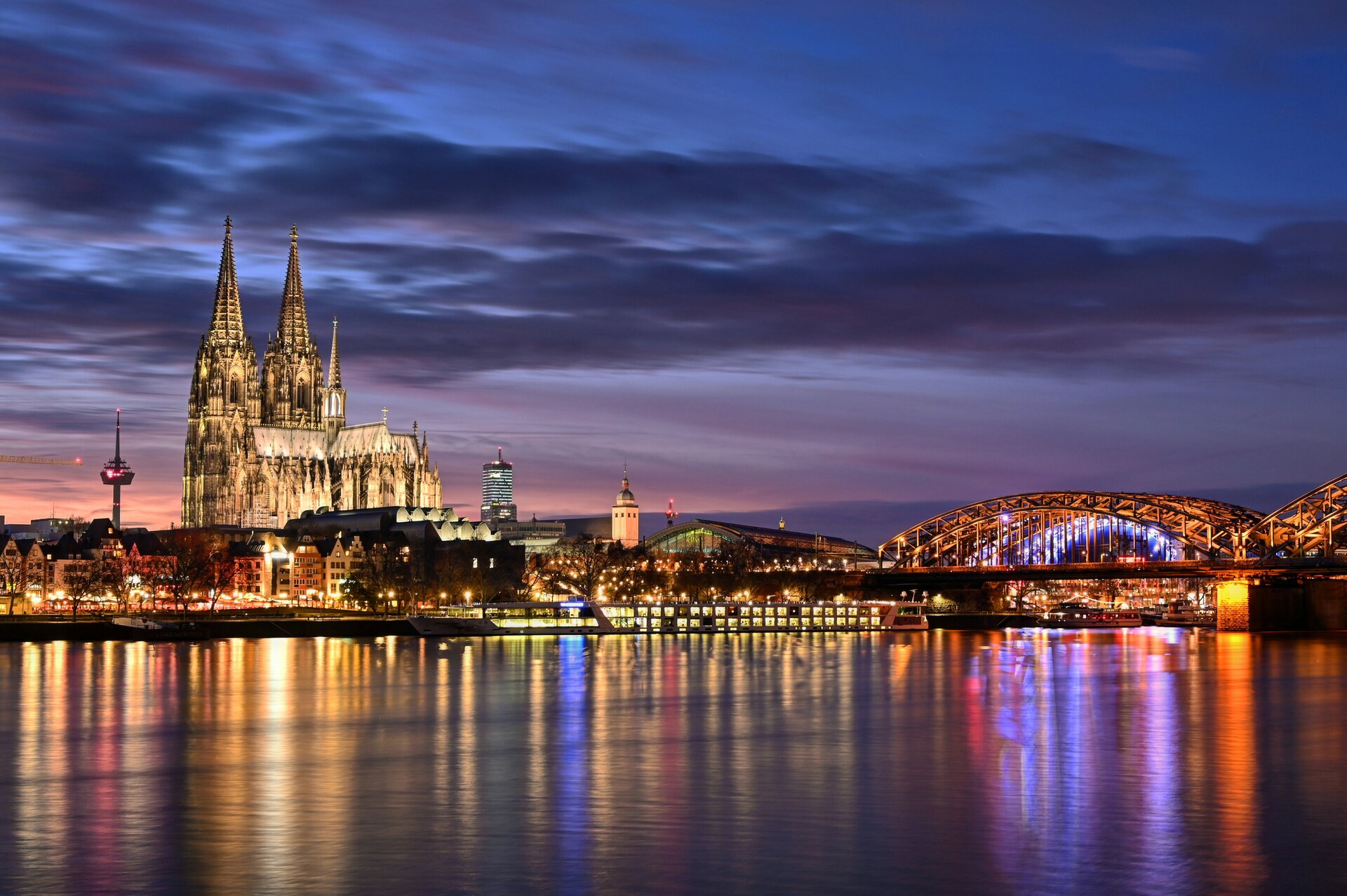 Fotospot Kölner Dom: Köln by Night