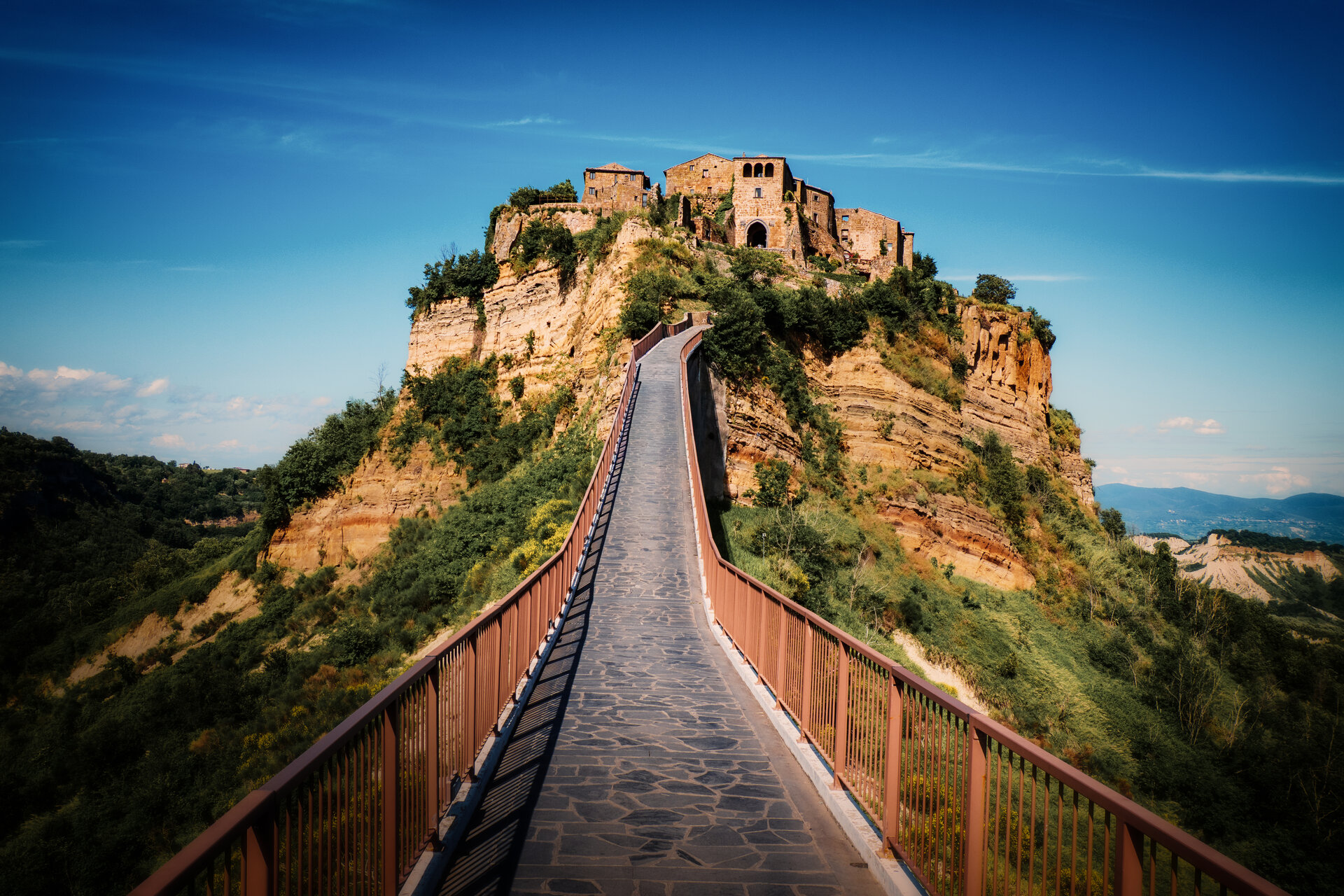 Fotospot Il Ponte di Civita